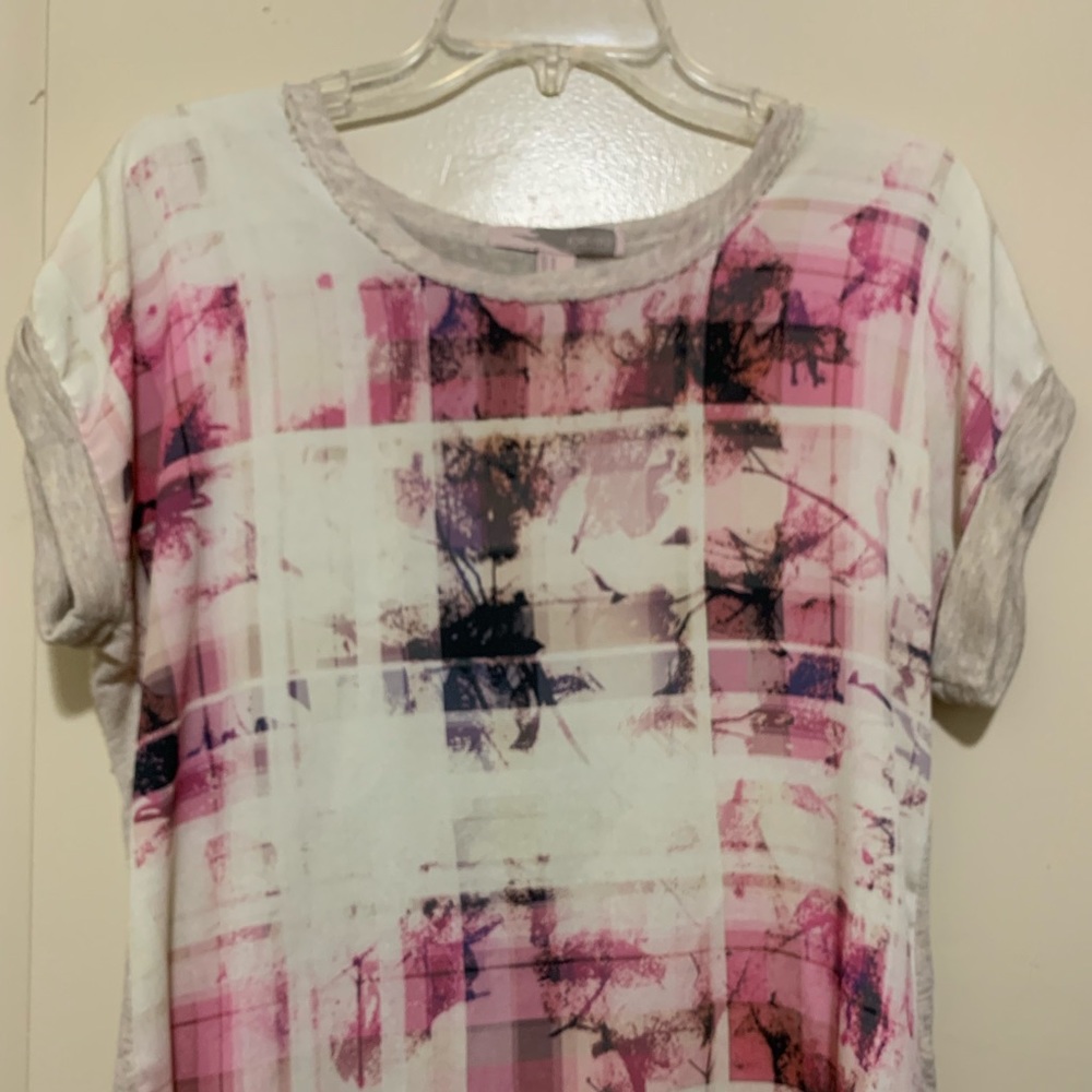 Colorful blouse with fun graphic style.